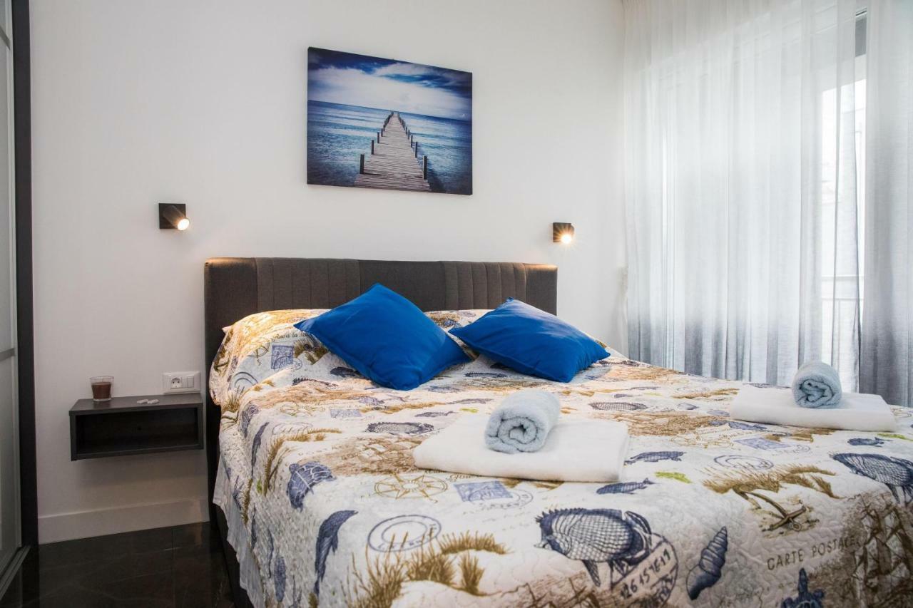دوبروفينك Apartment The First المظهر الخارجي الصورة